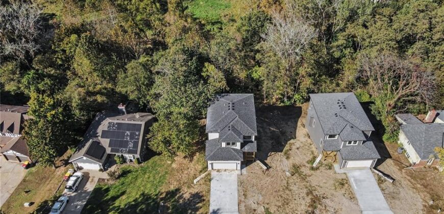 5514 NW Verlin Drive, Parkville, MO 64152