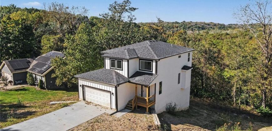 5514 NW Verlin Drive, Parkville, MO 64152
