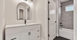 5514 NW Verlin Drive, Parkville, MO 64152