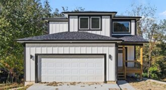 5514 NW Verlin Drive, Parkville, MO 64152