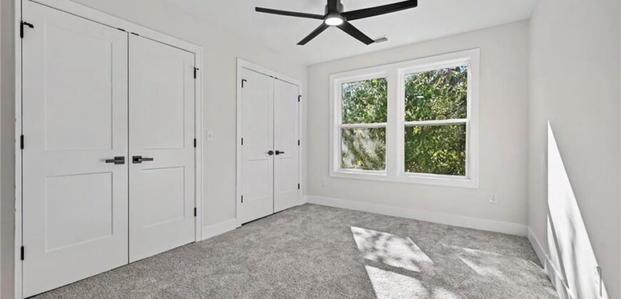 5514 NW Verlin Drive, Parkville, MO 64152