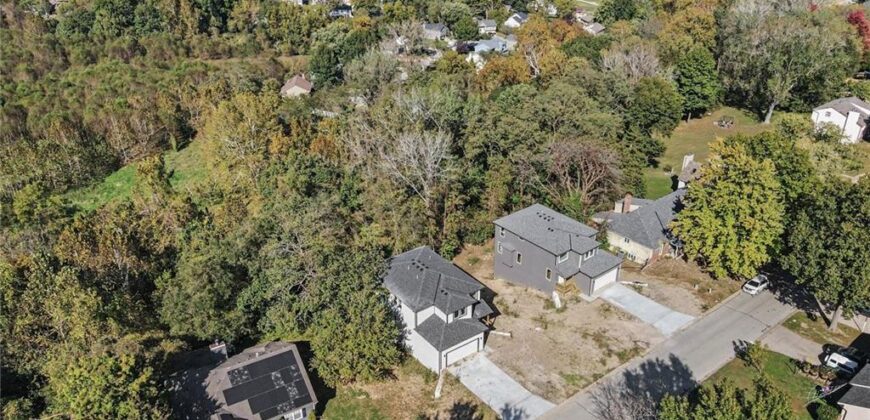5514 NW Verlin Drive, Parkville, MO 64152