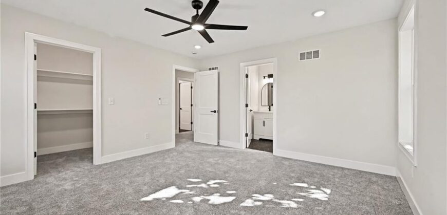 5514 NW Verlin Drive, Parkville, MO 64152