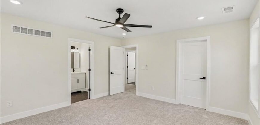 5516 NW Verlin Drive, Kansas City, MO 64152