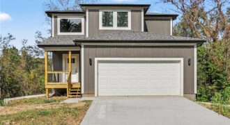 5516 NW Verlin Drive, Kansas City, MO 64152