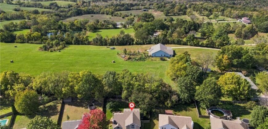 1718 Aspen Lane, Excelsior Springs, MO 64024