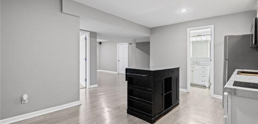 1703 NE 181st Terrace, Smithville, MO 64089