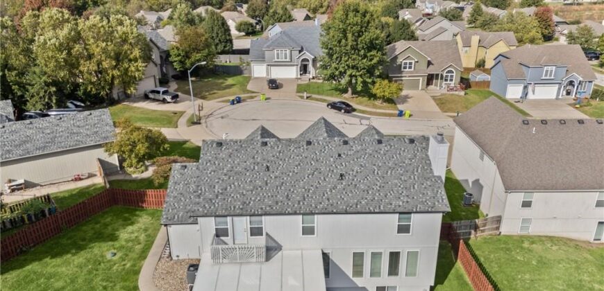1703 NE 181st Terrace, Smithville, MO 64089
