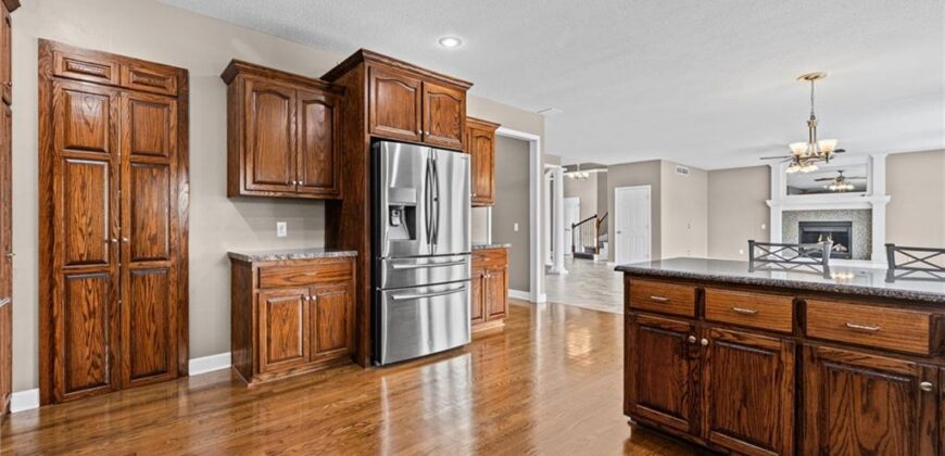 1703 NE 181st Terrace, Smithville, MO 64089