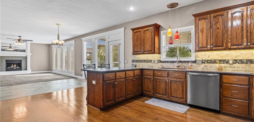 1703 NE 181st Terrace, Smithville, MO 64089