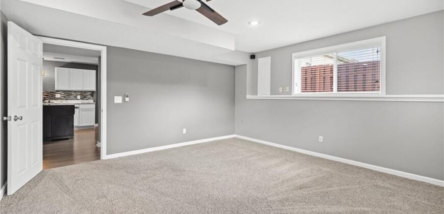 1703 NE 181st Terrace, Smithville, MO 64089