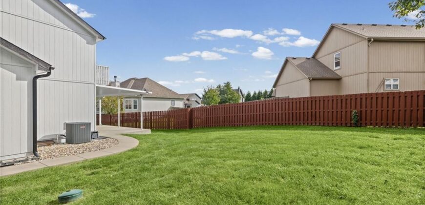 1703 NE 181st Terrace, Smithville, MO 64089