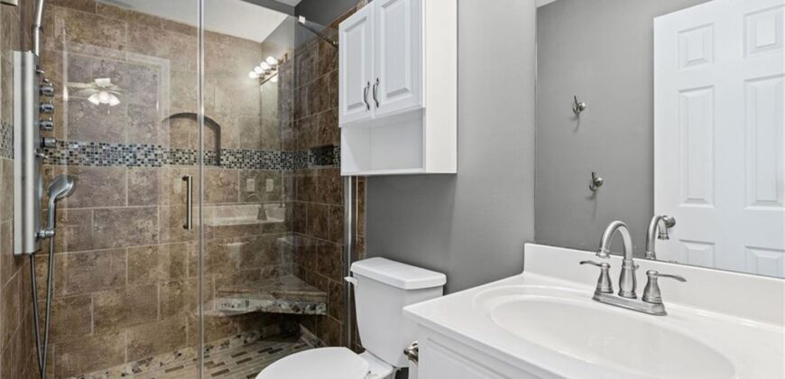 1703 NE 181st Terrace, Smithville, MO 64089