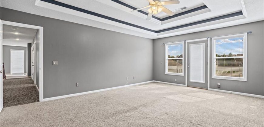 1703 NE 181st Terrace, Smithville, MO 64089