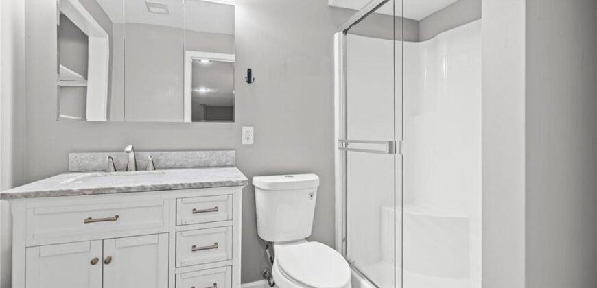 1703 NE 181st Terrace, Smithville, MO 64089