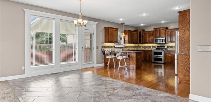 1703 NE 181st Terrace, Smithville, MO 64089