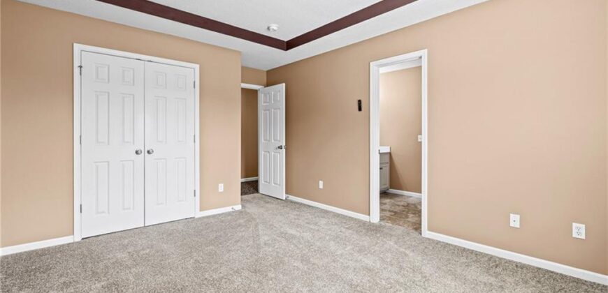 1703 NE 181st Terrace, Smithville, MO 64089