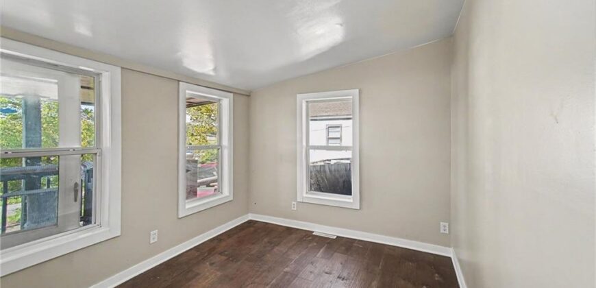 4429 NE Winn Road, Kansas City, MO 64117