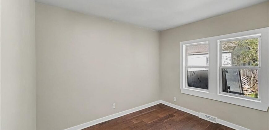 4429 NE Winn Road, Kansas City, MO 64117