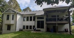 8024 NW Roberts Road, Weatherby Lake, MO 64152