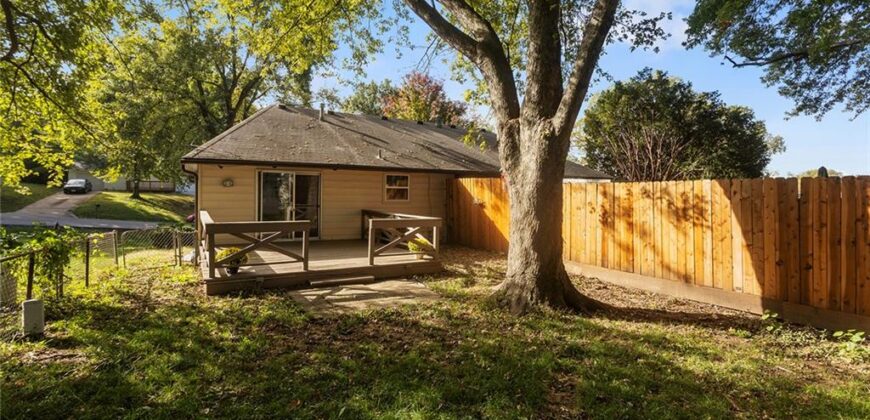 5708 NE 50th Street, Kansas City, MO 64119