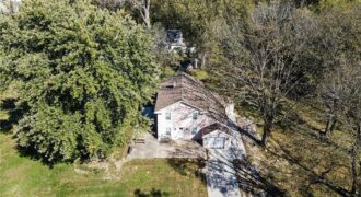 190 4th Street, Holt, MO 64048