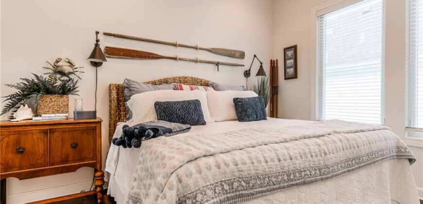 6186 Lime Stone Court, Parkville, MO 64152