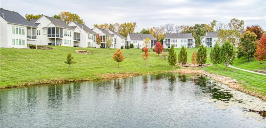 6186 Lime Stone Court, Parkville, MO 64152