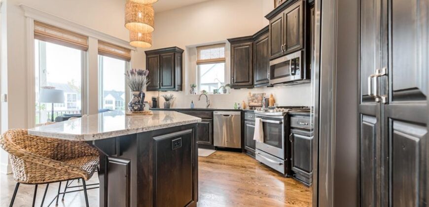 6186 Lime Stone Court, Parkville, MO 64152