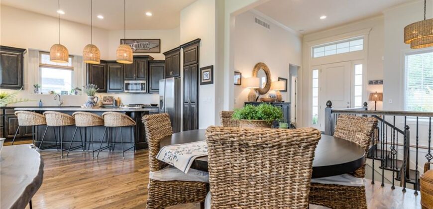 6186 Lime Stone Court, Parkville, MO 64152