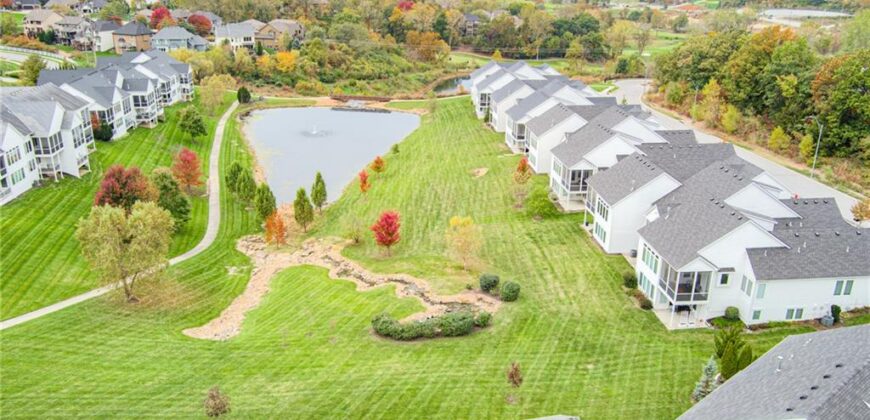 6186 Lime Stone Court, Parkville, MO 64152