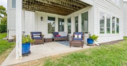 6186 Lime Stone Court, Parkville, MO 64152