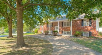 2704 NE 67th Terrace, Kansas City, MO 64119