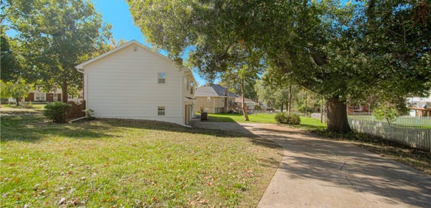 2704 NE 67th Terrace, Kansas City, MO 64119