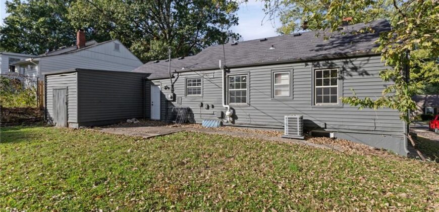 3203 NE 56Th Street, Kansas City, MO 64119