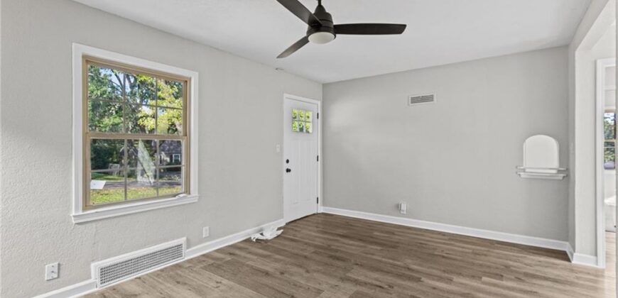 3203 NE 56Th Street, Kansas City, MO 64119