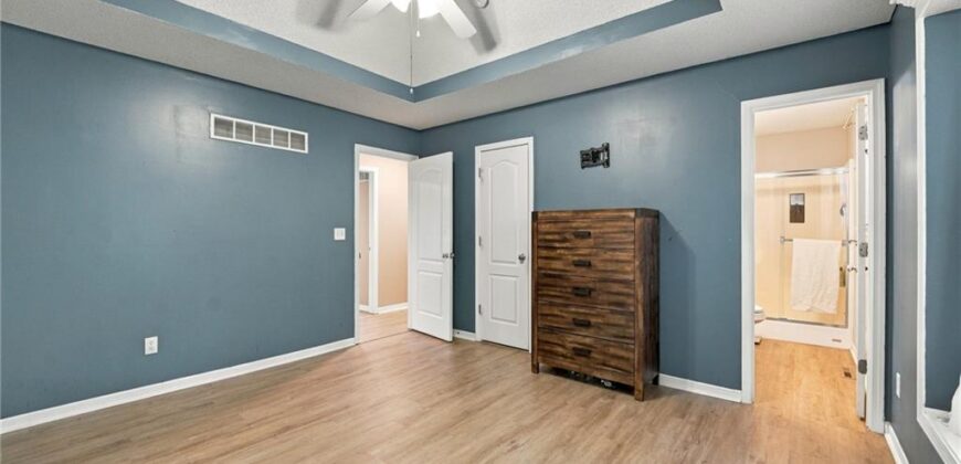 11419 N Ditzler Avenue, Kansas City, MO 64157