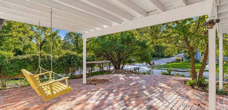 622 Walnut Street, Liberty, MO 64068