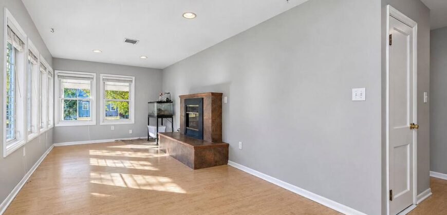 622 Walnut Street, Liberty, MO 64068