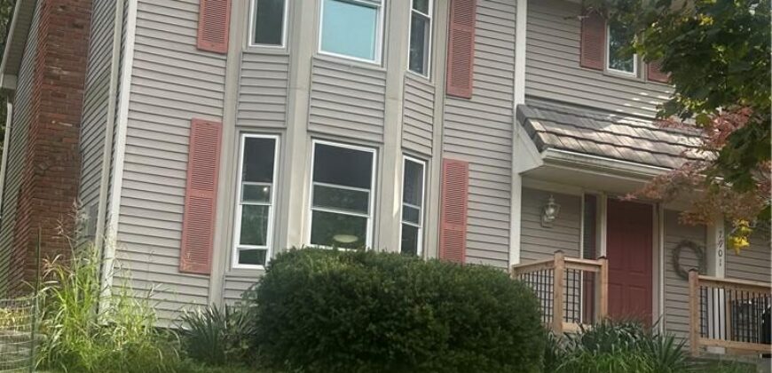 7901 N. Park Avenue, Kansas City, MO 64118