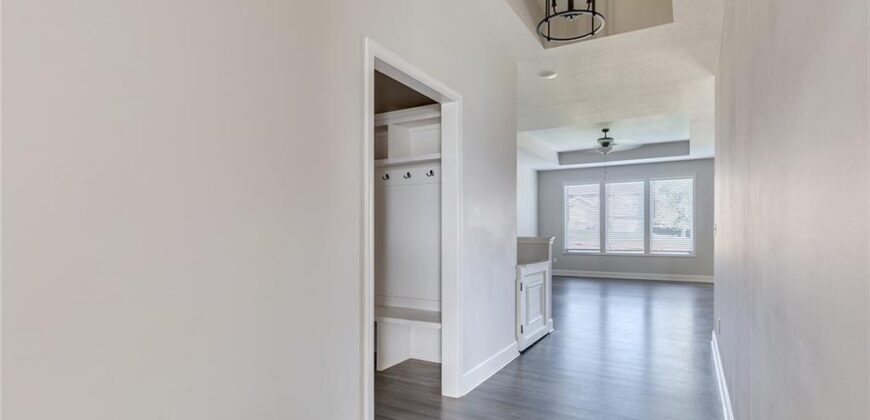 4004 NW 96th Terrace, Kansas City, MO 64154