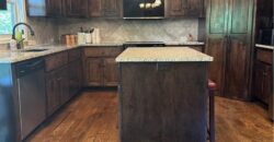 14250 NW 68th Street, Parkville, MO 64152