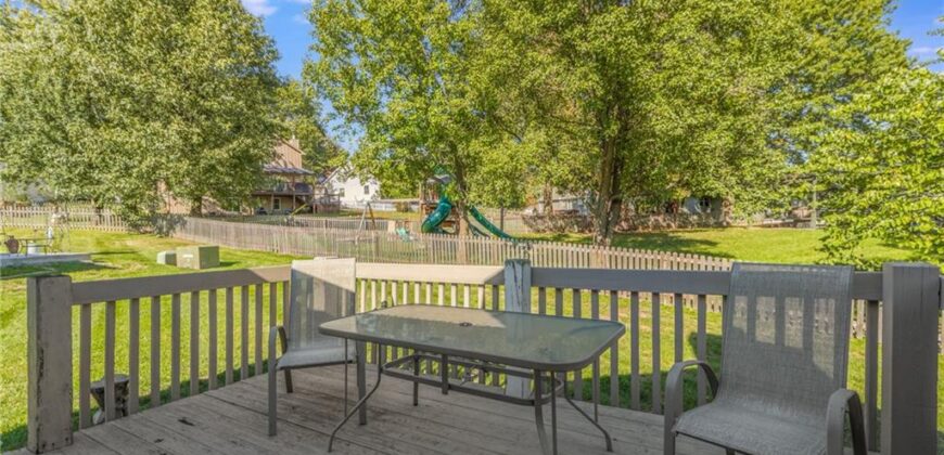 8535 Chatham Circle, Kansas City, MO 64154