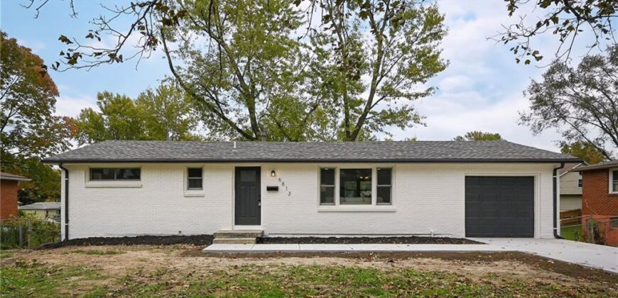 6813 N Tracy Avenue, Gladstone, MO 64118