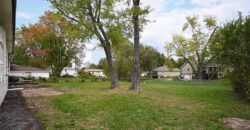 6813 N Tracy Avenue, Gladstone, MO 64118