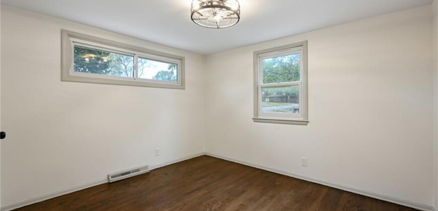 6813 N Tracy Avenue, Gladstone, MO 64118
