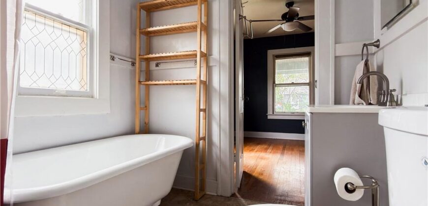 816 E 22nd Avenue, North Kansas City, MO 64116