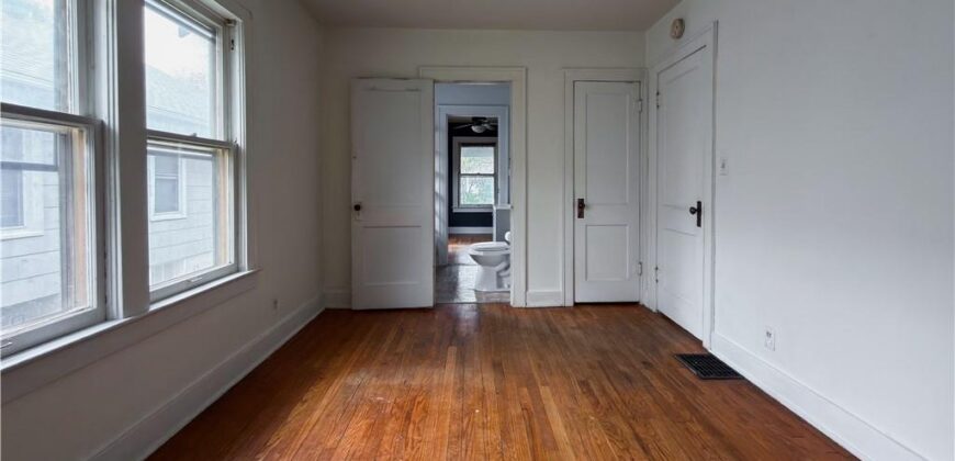 816 E 22nd Avenue, North Kansas City, MO 64116