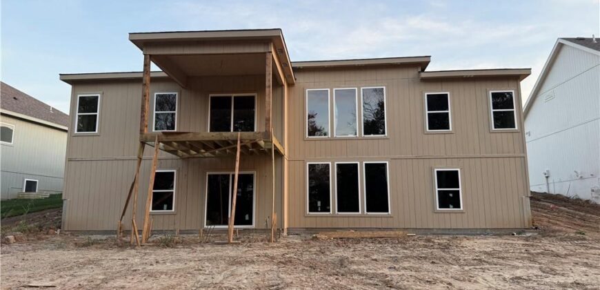 516 Skyview Lane, Liberty, MO 64068