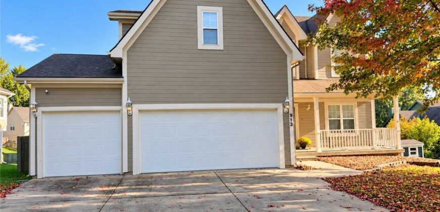 913 Aspen Drive, Smithville, MO 64089